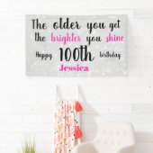 シルバーとピンク100誕生日 パーソナライズされた 横断幕 (インサイチュ)