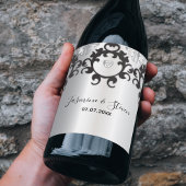 シルバーとブラックのエレガントグスタイリッシュラ結婚ム ワインラベル