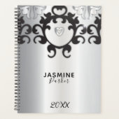 シルバーとブラックのグラムエレガントトレンディー年 プランナー手帳 (正面)