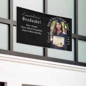 シルバーとブラックのプロフェッショナルな卒業写真 横断幕 (ビルの外側)