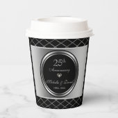 シルバーとブラックの幾何学模様 – 25th 紙コップ (裏面)