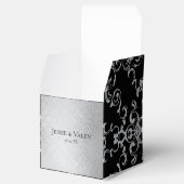 シルバーとブラックの旋回ゴシック結婚ズ フェイバーボックス (オープン)