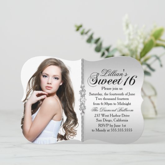 シルバーとブラックジュエルダマスクスウィート16誕生日 招待状 (スタンド正面)