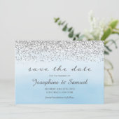 シルバーとブルーの水の色の保存日付 招待状 (スタンド正面)