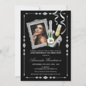 シルバーのハイヒールとシャンパンの女性の誕生日 招待状 (正面)