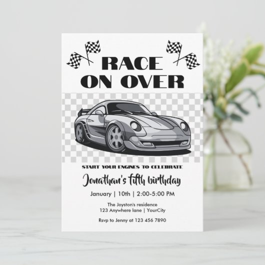 シルバーのレースカーモダンでレースを行う 招待状 (スタンド正面)