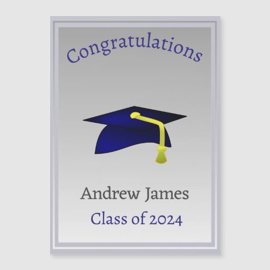 シルバーの青い卒業式キャップ – おめでとう (正面)