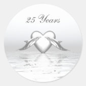 シルバーアニバーサリーイルカとハート ラウンドシール (正面)