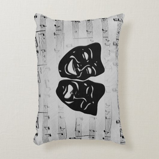 シルバーアートがシアターマスクを統合 アクセントクッション (正面(垂直))