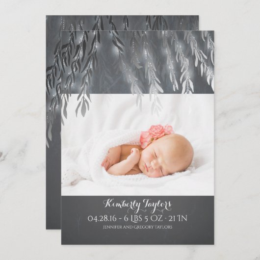 シルバーウィローツリー生まれたばかりのベビーフォト誕生 案内状 (正面/裏面)