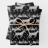 シルバーウッドランドスタグスプルース木の森の雪ブラック ラッピングペーパーシート (インサイチュ)