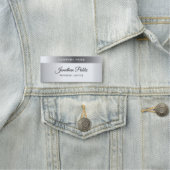 シルバーエレガントテンプレートの手書きスモダンクリプト文字 名札 (インサイチュ)