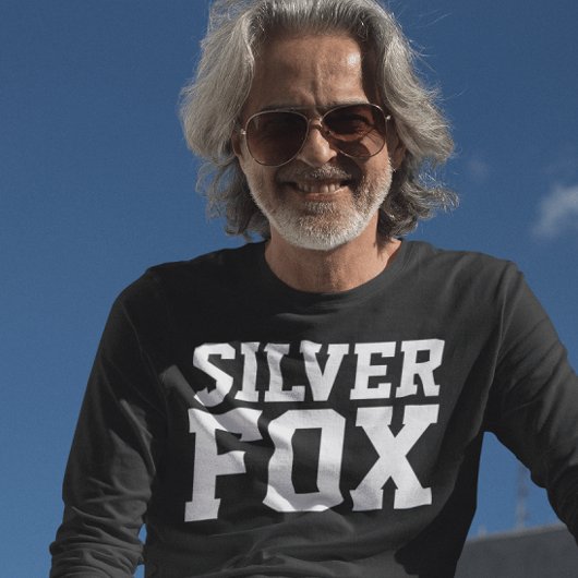 シルバーキツネメンズ誕生日Tシャツ Tシャツ