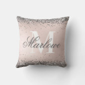 シルバーグリッターオン赤面ピンクモノグラム クッション (裏面)