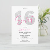シルバーグリッタースウィート16スクリプト写真の誕生日 招待状 (スタンド正面)