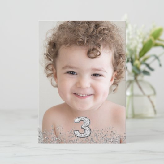 シルバーグリッターフォトボーイズ女の子3rd誕生日パーティー 招待状 (スタンド正面)