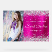 シルバーグリッターホットピンクフォイルSweet sixteenビッグ アクリルサイン (正面)