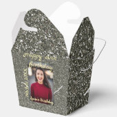 シルバーグリッター写真20th誕生日の追加の名前の日付 フェイバーボックス (見開き)