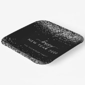 シルバーグリッター名ブラックハッピーニューイヤー2026 ペーパープレート (傾斜あり)