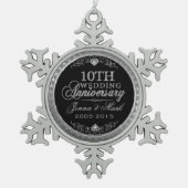 シルバーグリッター結婚10周年記念オーナメント スノーフレークピューターオーナメント (正面)