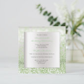 シルバーグレイミニマル誕生日ミントグリーングリッター 招待状 (スタンド正面)