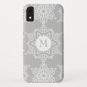 シルバーグレースノーフレークスクリスマスホリデーモノグラム Case-Mate iPhoneケース (裏面)