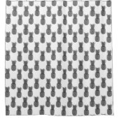 シルバーグレーパイナップルフルーツONホワイト シャワーカーテン (正面)