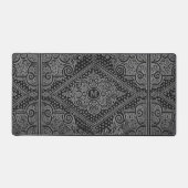 シルバーグレー装飾付き/アウトイニシャル デスクマット (正面)