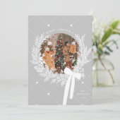 シルバーグレー&ホワイトクリスマスリース写真 シーズンカード (スタンド正面)