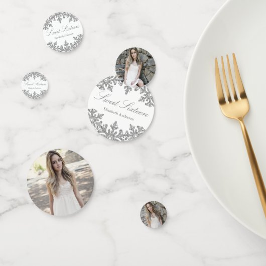 シルバースノーフレークウィンタースウィート16 コンフェッティ (グループ)