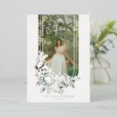 シルバースペインのラグジュアリートレンディーフローラMis XV写真 箔招待状 (立ち正面)