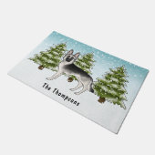 シルバーセーブルドイツシェパード犬の冬の森 ドアマット (アングル)