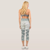 シルバーダイヤモンドプレートオンカプリス カプリレギンス (裏面)