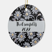シルバーデイジーオンブラックカスタムホリデイ セラミックオーナメント (左)