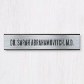 シルバードクターズオフィスのドアの看板 サインプレート (正面)