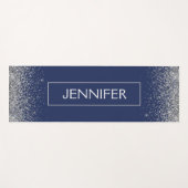 シルバーネイビーブルーグリッターモノグラム名 ヨガマット (正面(横))