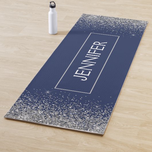 シルバーネイビーブルーグリッターモノグラム名 ヨガマット (インサイチュ)