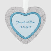 シルバーハートブルー男の赤ちゃん初めてのクリスマス オーナメント (裏面)