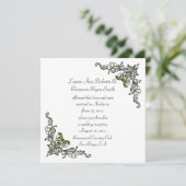 シルバーバックグラウンドのペリドット緑の宝石を付けた渦巻き旋回 招待状 (スタンド正面)