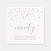 シルバーパーソナライズされた紙吹雪90歳の誕生日パーティー スタンダードカクテルナプキン (正面)