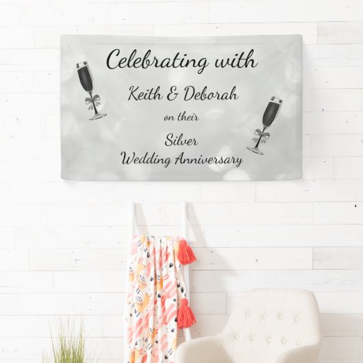 シルバーパーソナライズされた結婚周年記念 横断幕 (インサイチュ)