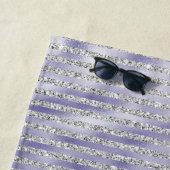 シルバーパープルグリッジーグリッターストライプズ ビーチタオル (インサイチュ)