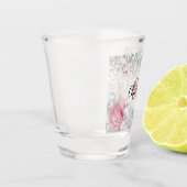 シルバーピンクの花モノグラム名前 ショットグラス (左)