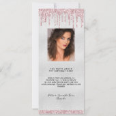 シルバーピンクの花模様誕生日おもしろいファクトのメニューカード 招待状 (裏面)