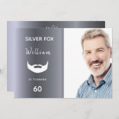 シルバーフォックスのバースデーカスタムタパーティーの写真のモダン男性 招待状 (正面/裏面)