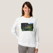 シルバーフォールズ州立公園のサウスフォールズの景色 Tシャツ (正面フル)