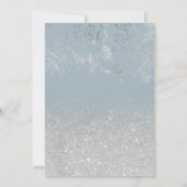 シルバーフローラグリッターほこりっぽい結婚ブルースクリプト 招待状 (裏面)