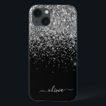 シルバーブラックガーリーグリッタースパークルモノグラム名C iPhone 13ケース<br><div class="desc">銀と黒の輝きと滴フェイク滴のグリッターブラシ仕上げ金属モノグラムの名前とイニシャル電話。これは、最高の甘い16歳の誕生日、結婚ブライダルシャワー、記念日、赤ちゃんシャワーまたはバチェロレッテギフトを作る誰かがグラームの豪華さとシックなスタイルを愛する。</div>