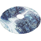 シルバーブルーウィンターワンダーランドクリスマスツリースカート ブラッシュドポリエステルツリースカート (アングル)