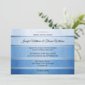 シルバーブルーストライプのトーンオン結婚トーン 招待状 (スタンド正面)